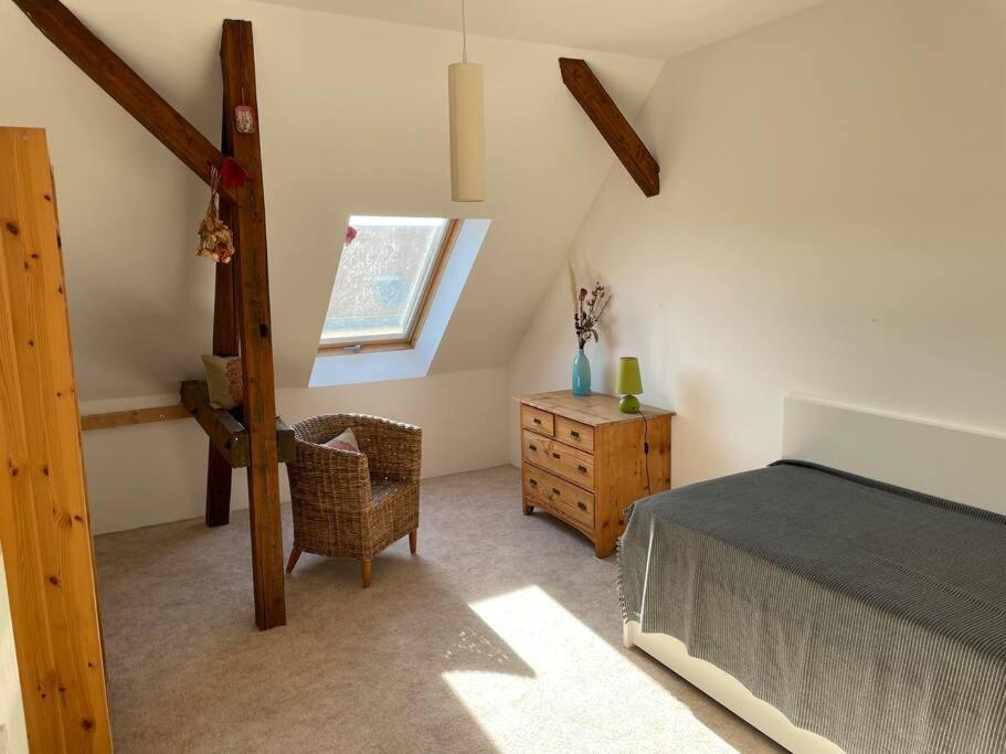 105qm-3-raum, Zentral, Ruhig, Gemuetlich Apartment
